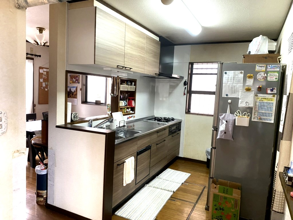 After: I型キッチンのモダン化